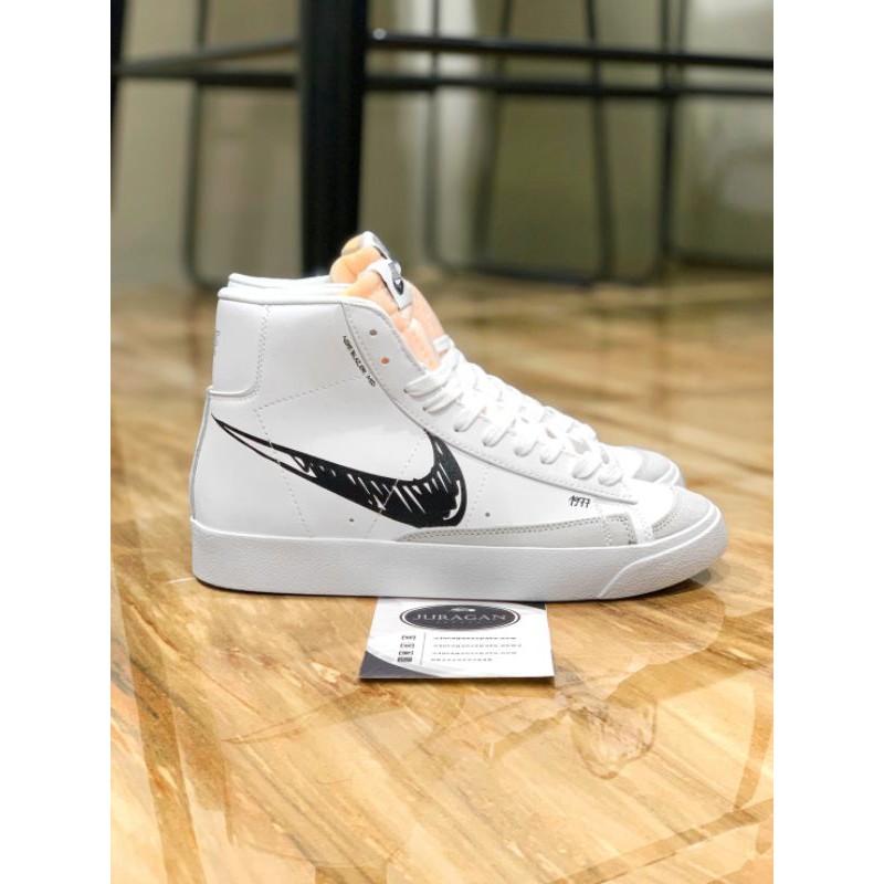 blazer mid 77 vintage white black