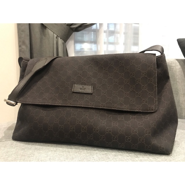 Gucci men beg used~~ | Shopee Malaysia