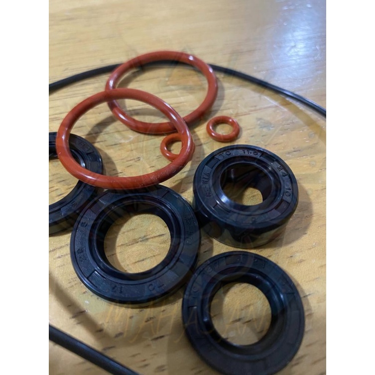 SET OILSEAL MOTOR,Oil Seal Set Dream Ex5/Starter/Kriss110/LC 135/RXZ