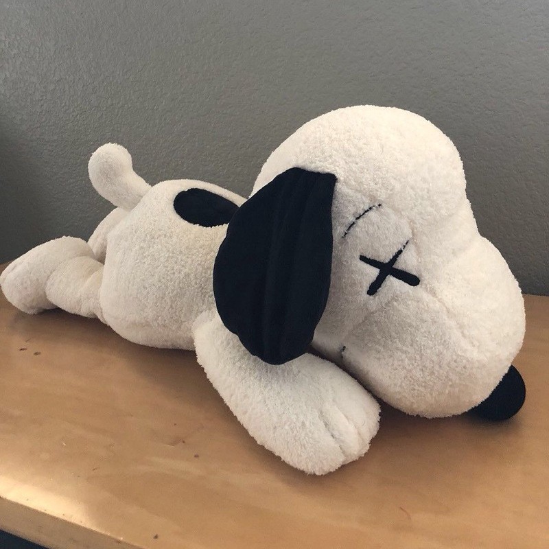 kaws x peanuts plush