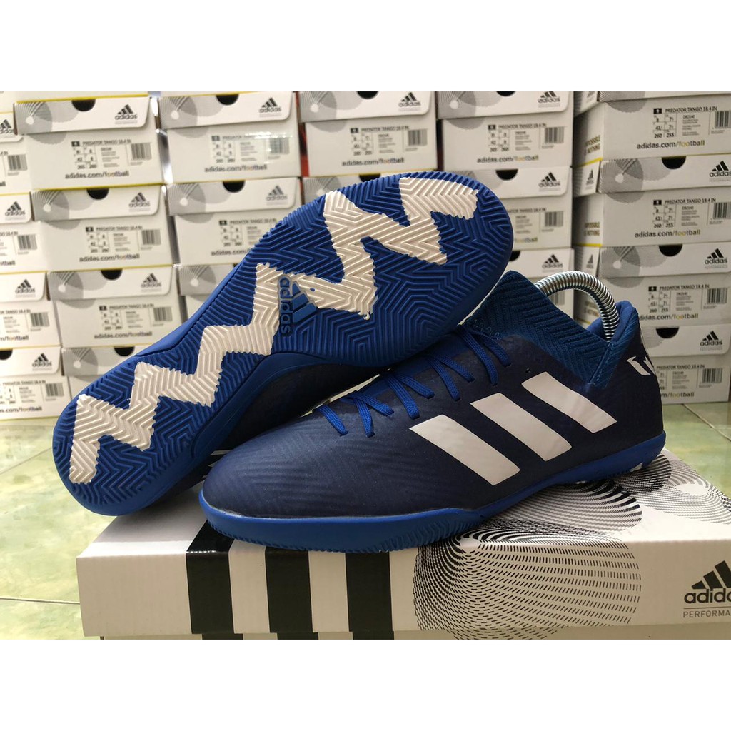 adidas tango 18.2