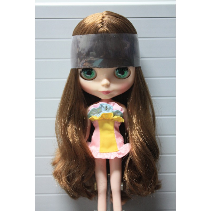 doll with big eyes and long hair