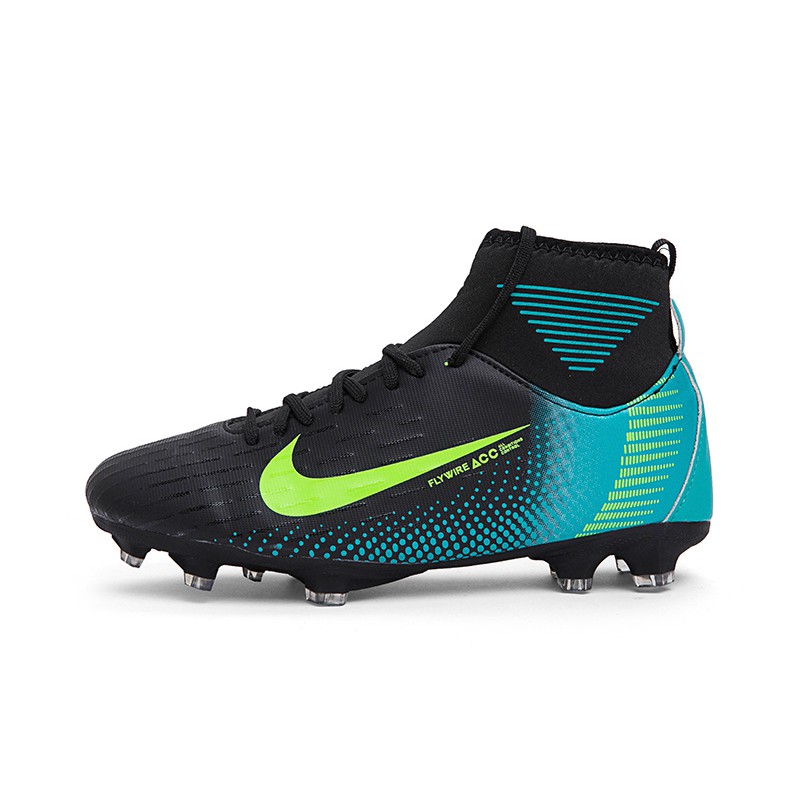 boys soccer boots