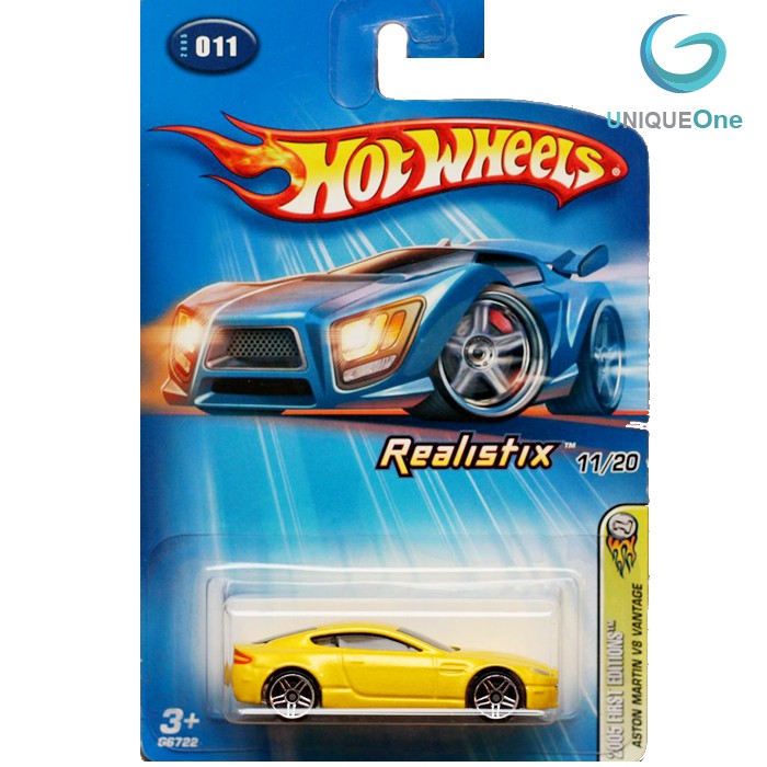 hot wheels aston martin v8 vantage