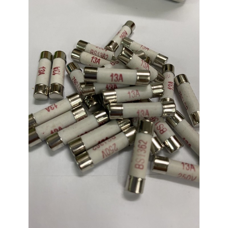 13A Cartridge Fuses 13A 13amp plug top 3pin plug top (13A fuse