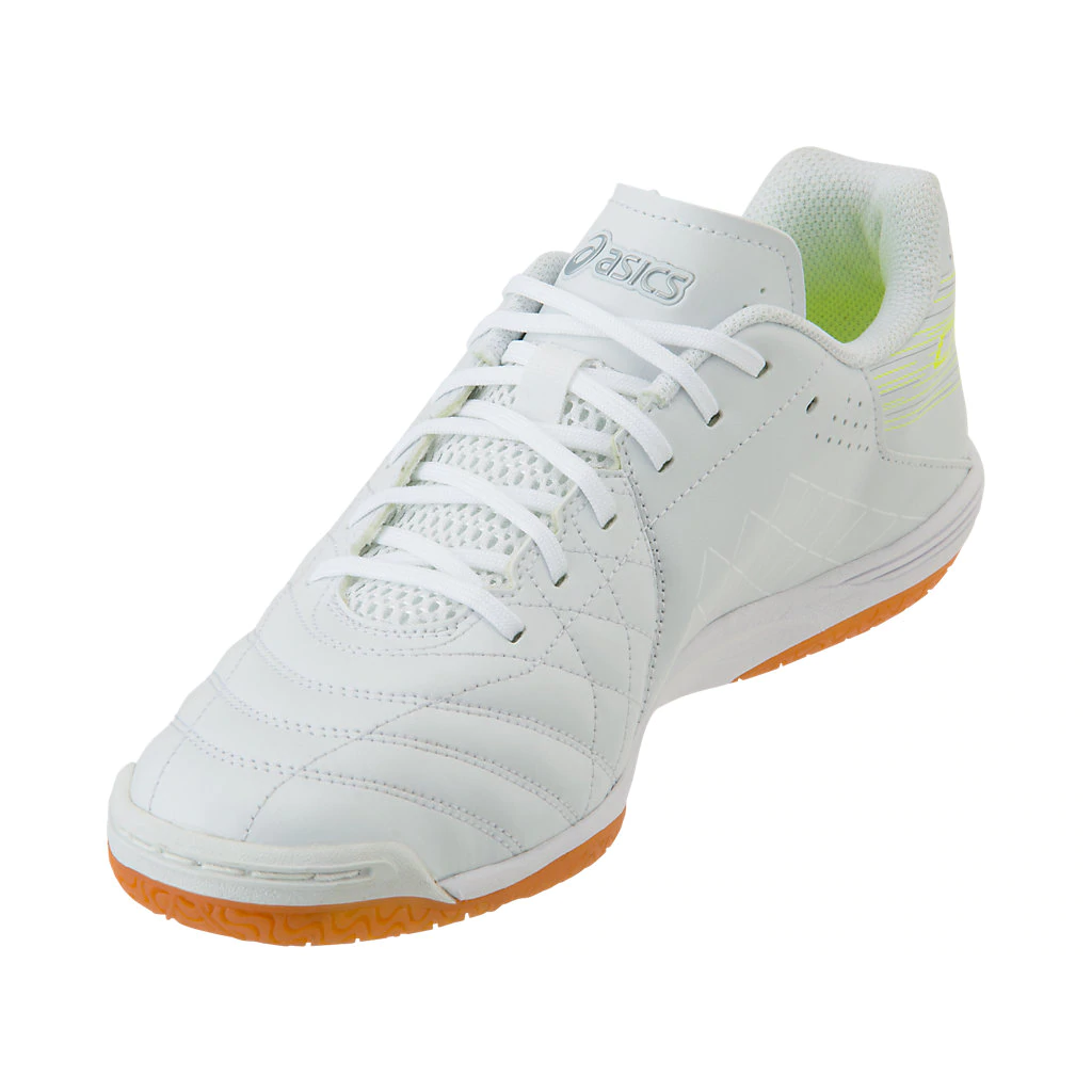 asics calcetto wd 7 review