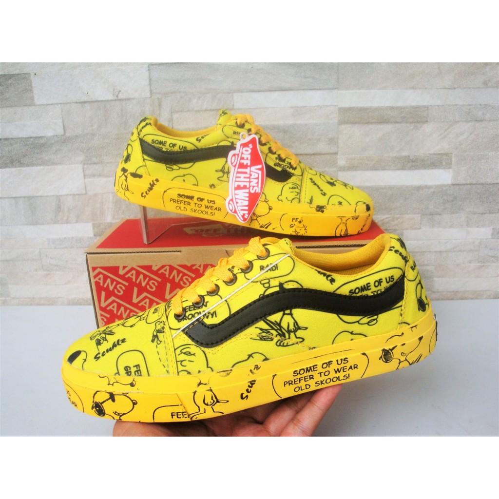 vans old skool snoopy yellow