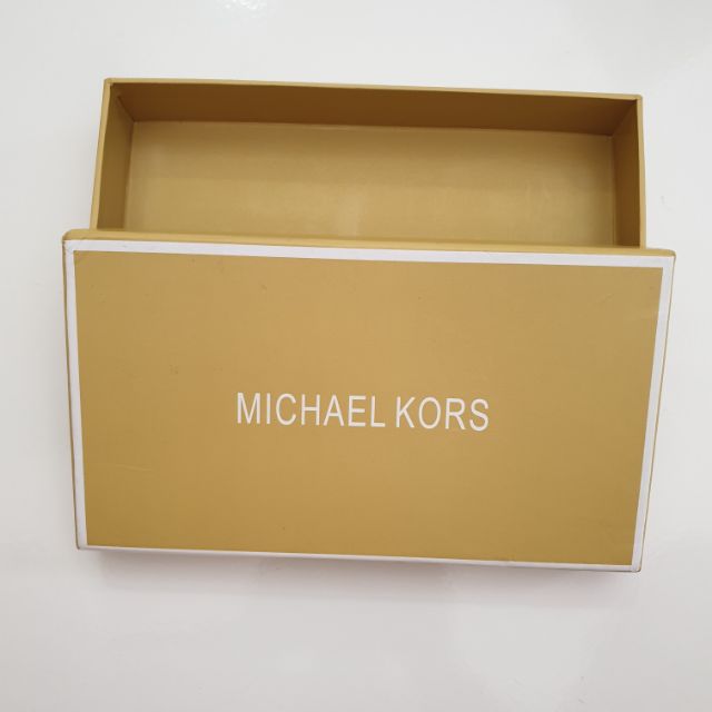 mk yellow wallet