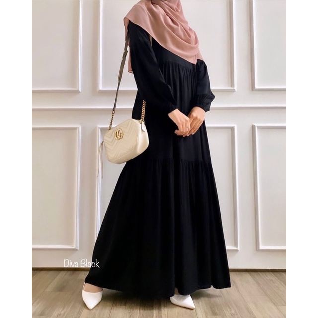 Original Premium Outfit - DIVA Dress