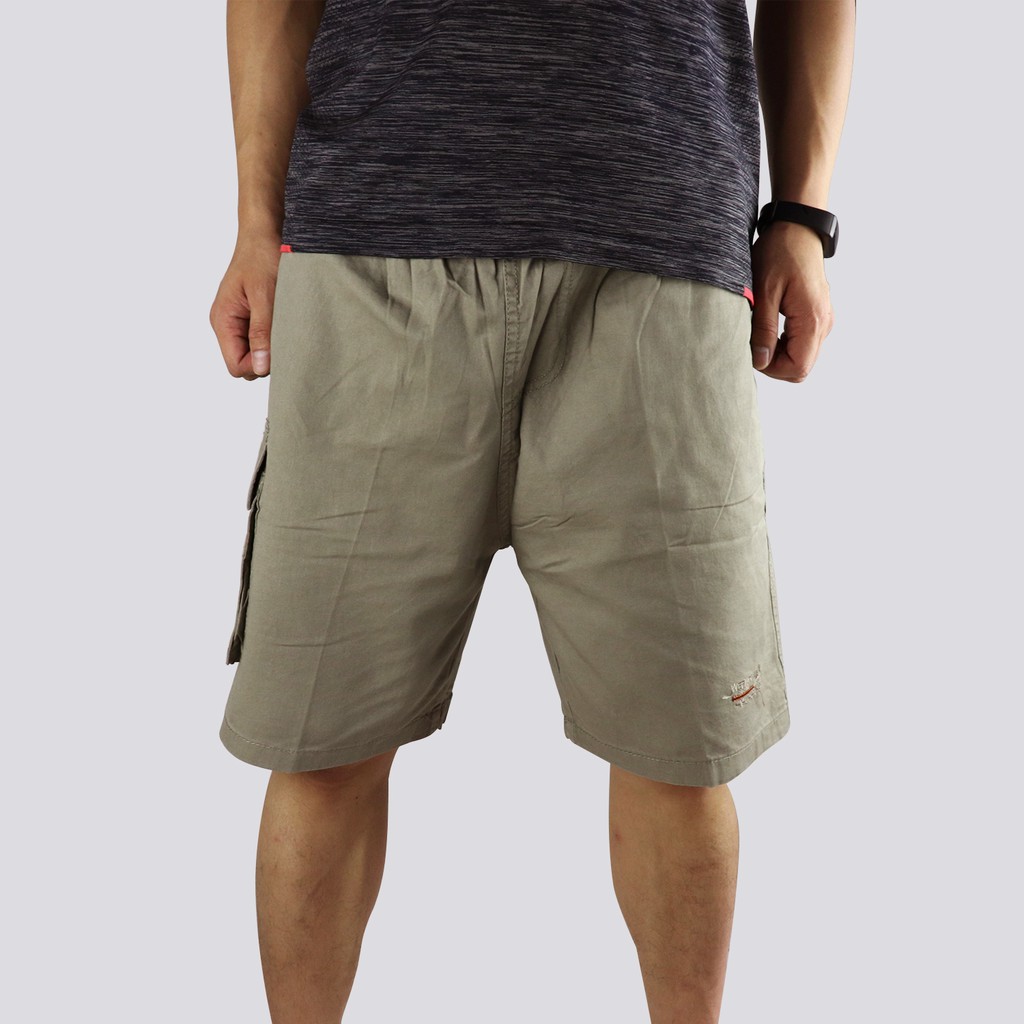 comfortable khaki shorts