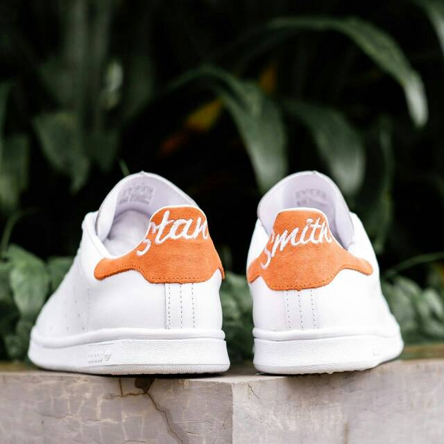 stan smith white orange