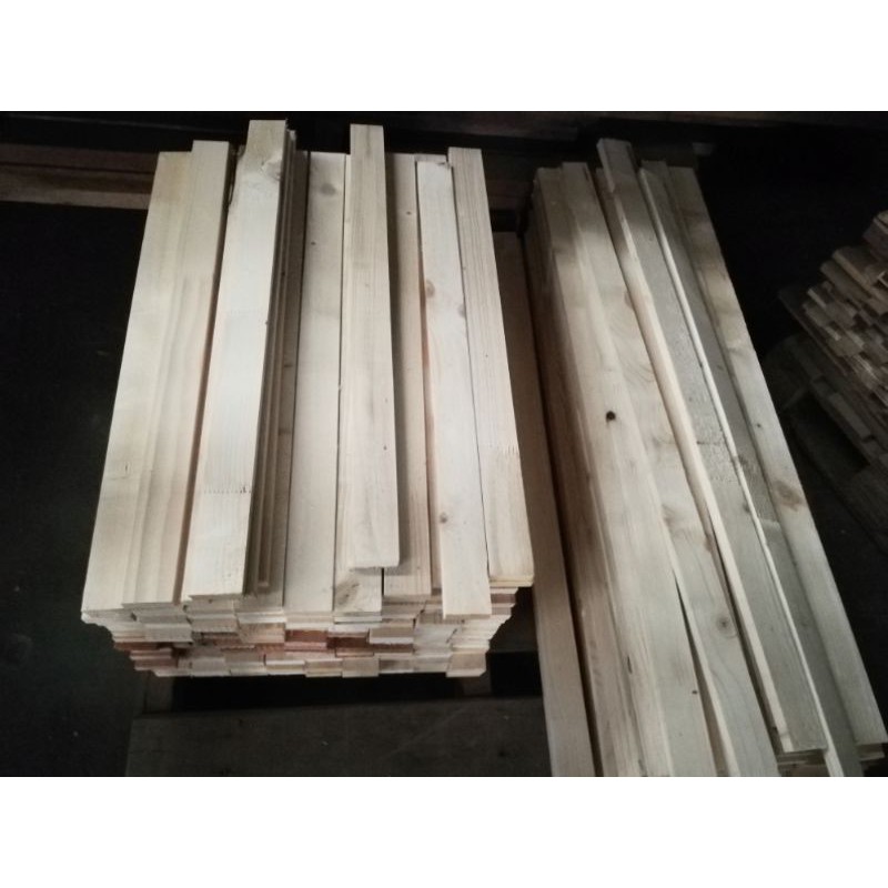 (Gred A) Kayu Pine New 41mm/50mm Pine Siap Ketam wood Kayu Palletwainscoting ,DIY, rack,Canvas