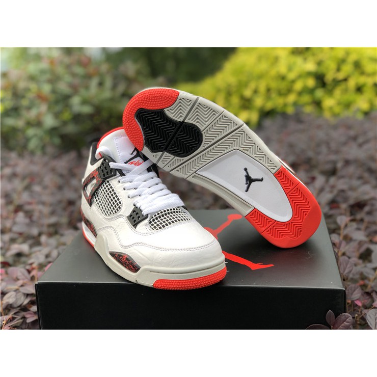 lava jordan 4