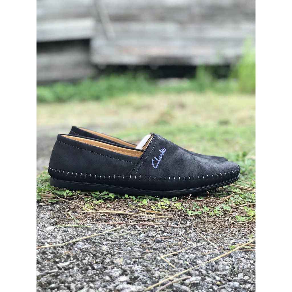 clarks slip on loafer