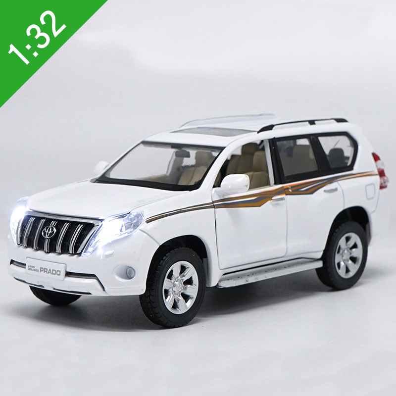 land cruiser model toy