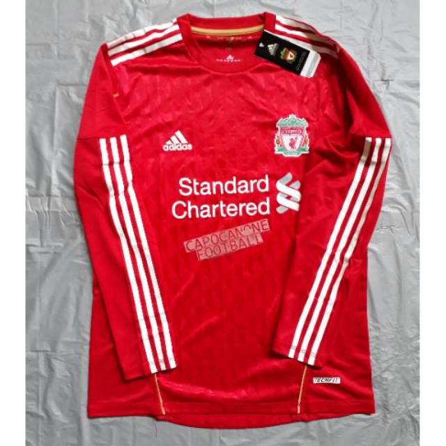 liverpool kit 2011