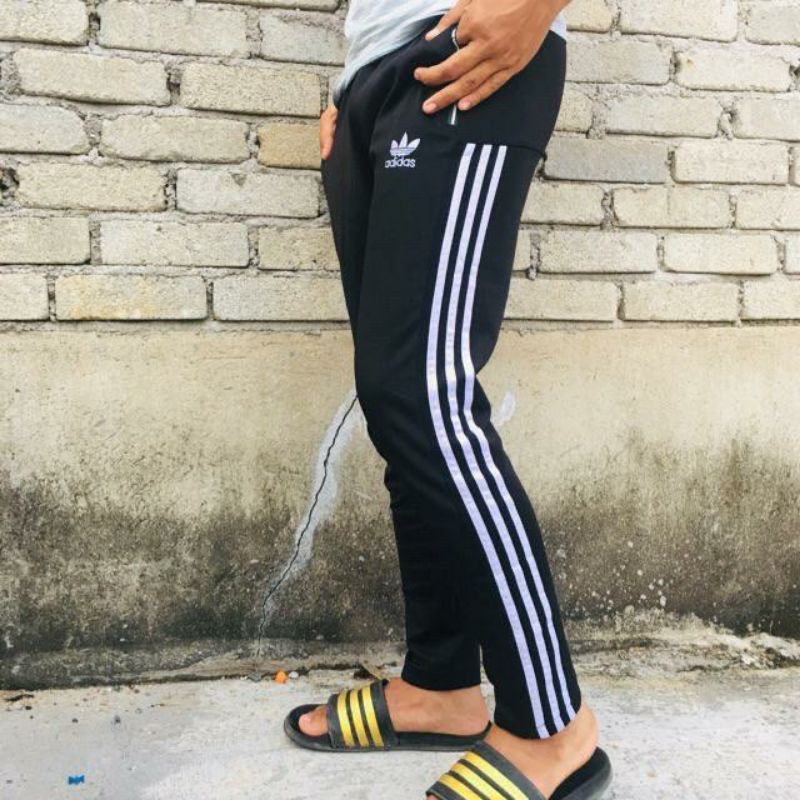 6xl adidas tracksuit