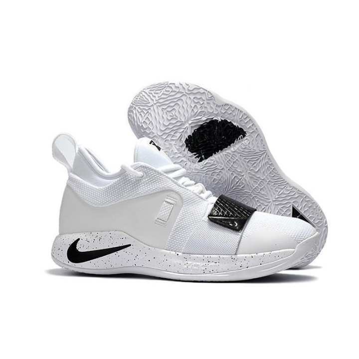paul george 2.5 black and white