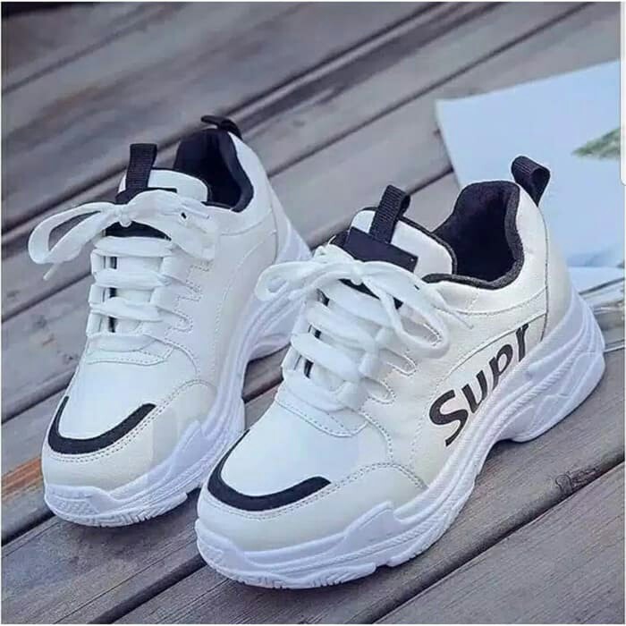 dv sneakers