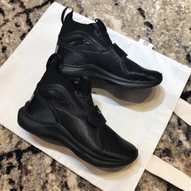 phenom lux puma selena gomez