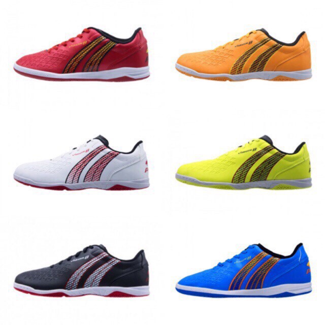 kasut futsal pan