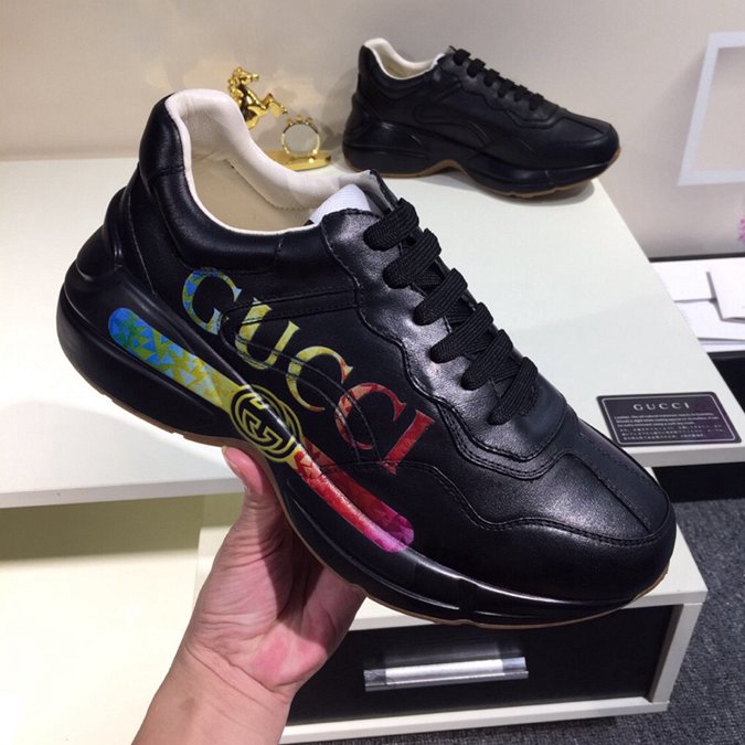 gucci sneakers old collection