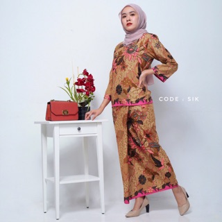  Baju  kurung  batik Tradisional exclusive  baju  raya 2021  