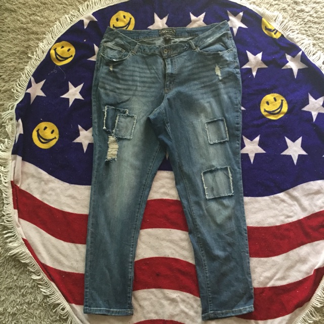 cato distressed jeans