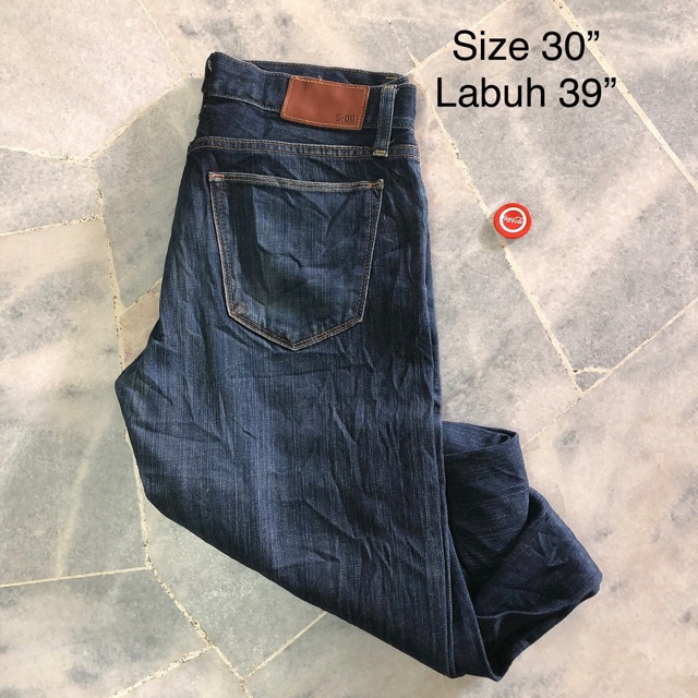 uniqlo jeans price
