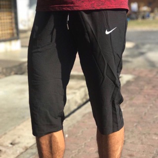 nike three quarter shorts