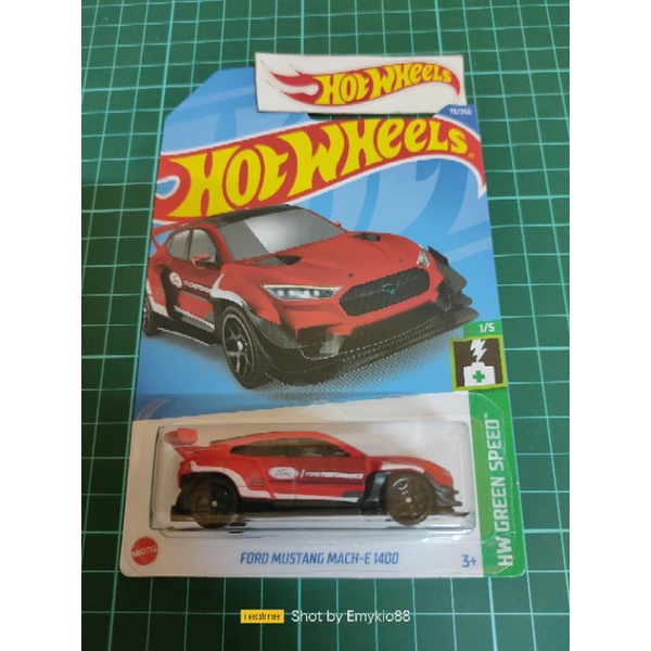 Hot Wheels Ford Mustang Mach-E 1400 - Escala 1:64 Colecionável