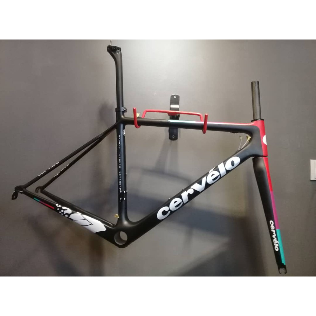 cervelo carbon frame