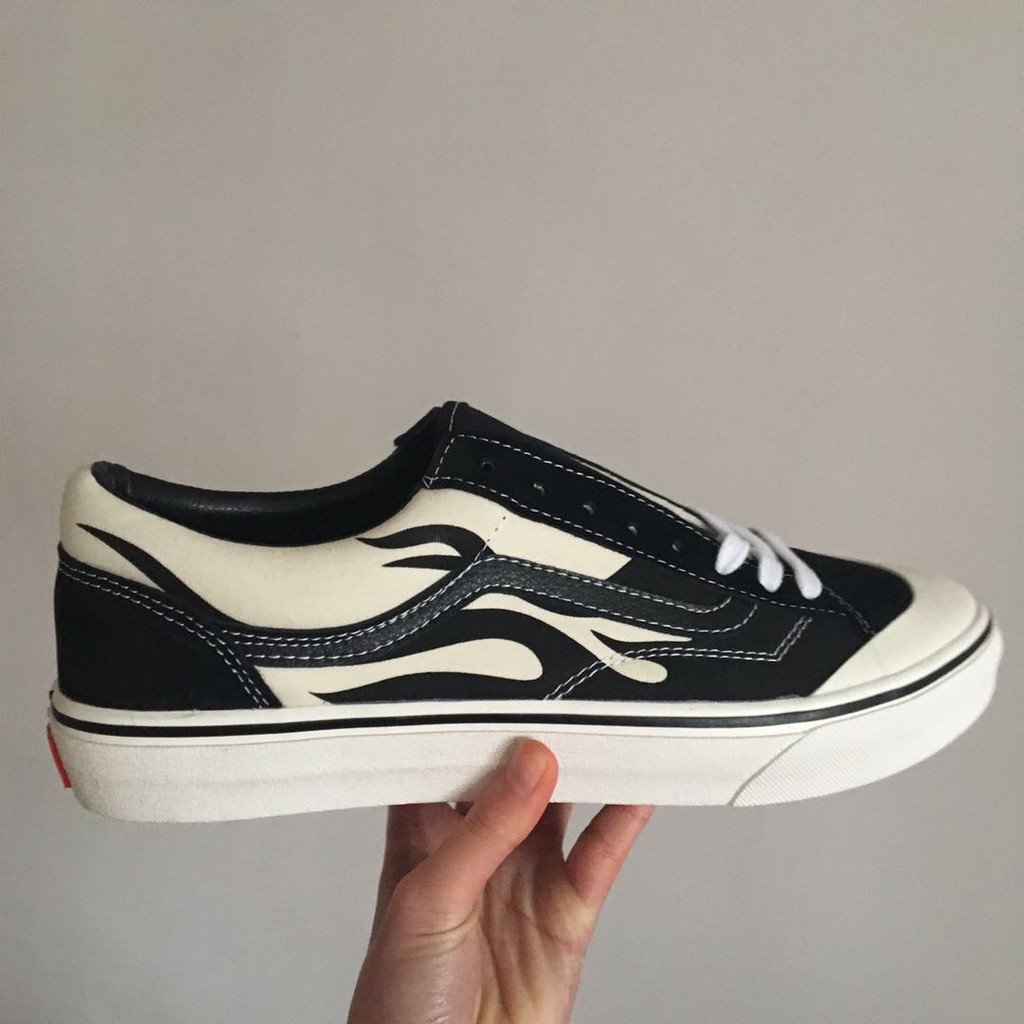 vans flame women