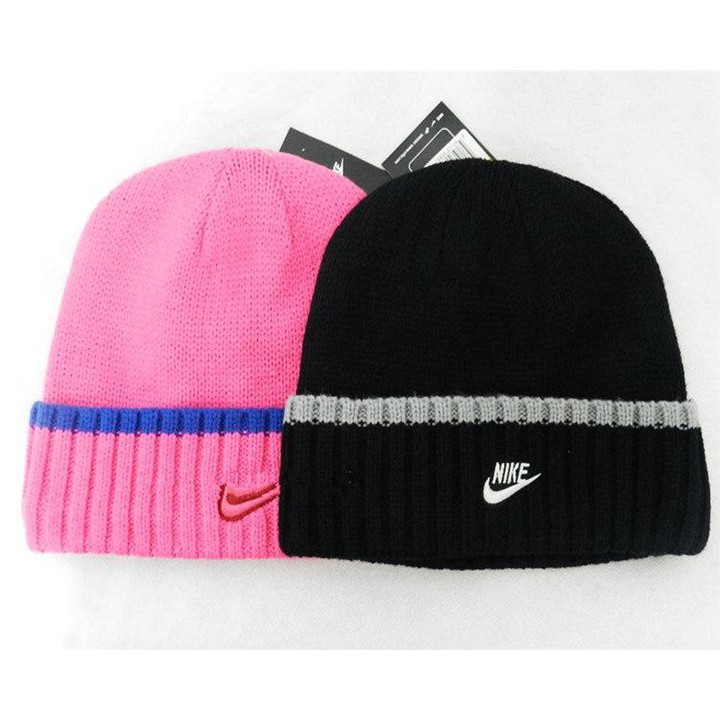 nike warm hat
