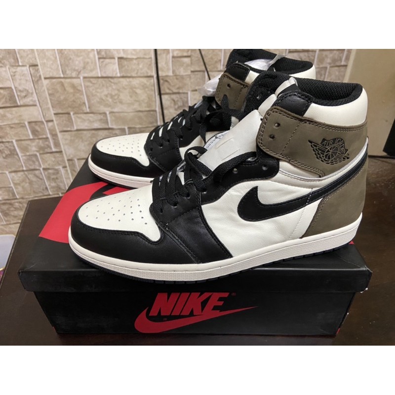 dark mocha jordan 1 stock