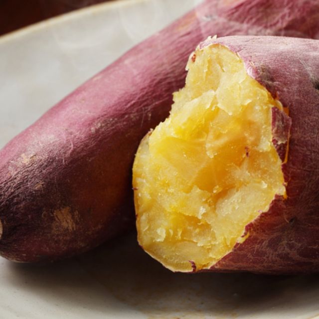 Local Seller Japanese Sweet Potato Rooted Stem Keratan Keledek Jepun Kulit Ungu Isi Kuning Dengan Akar
