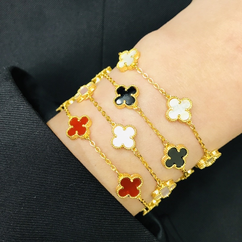 Shopee Exclusive Rantai Tangan Emas Clovers Flower Size M Emas 916