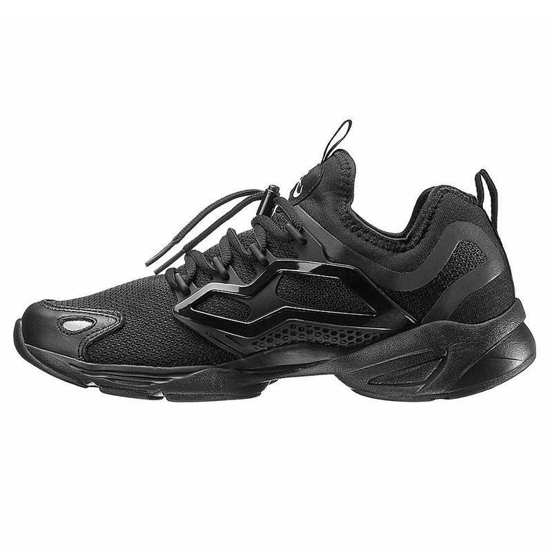 reebok beach shoes