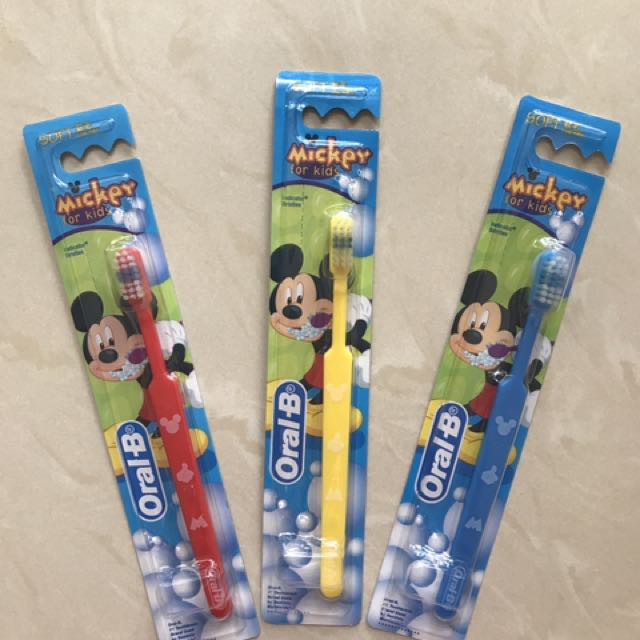 oral b mickey toothbrush