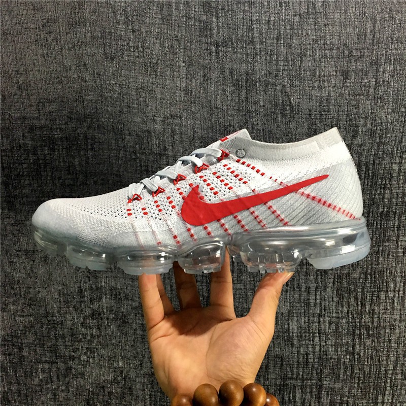 nike vapormax flyknit grey and red