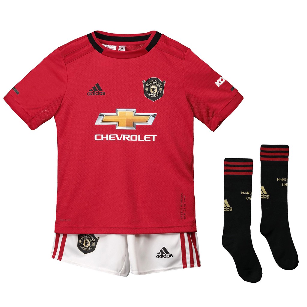 manchester united uniforms