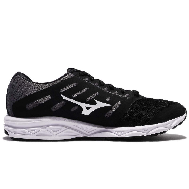 mizuno wave ezrun