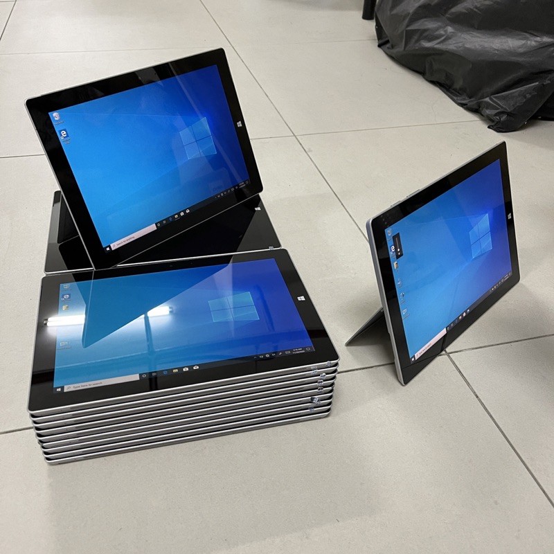 Microsoft Surface 3 / RT / Pro 4 Window Tablet - Intel M3 6th Gen Quad