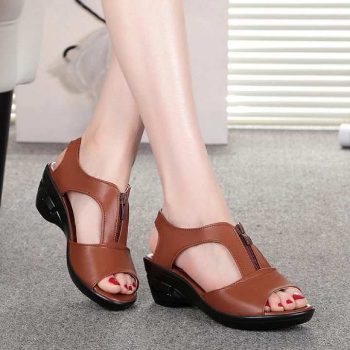 casual heel sandals