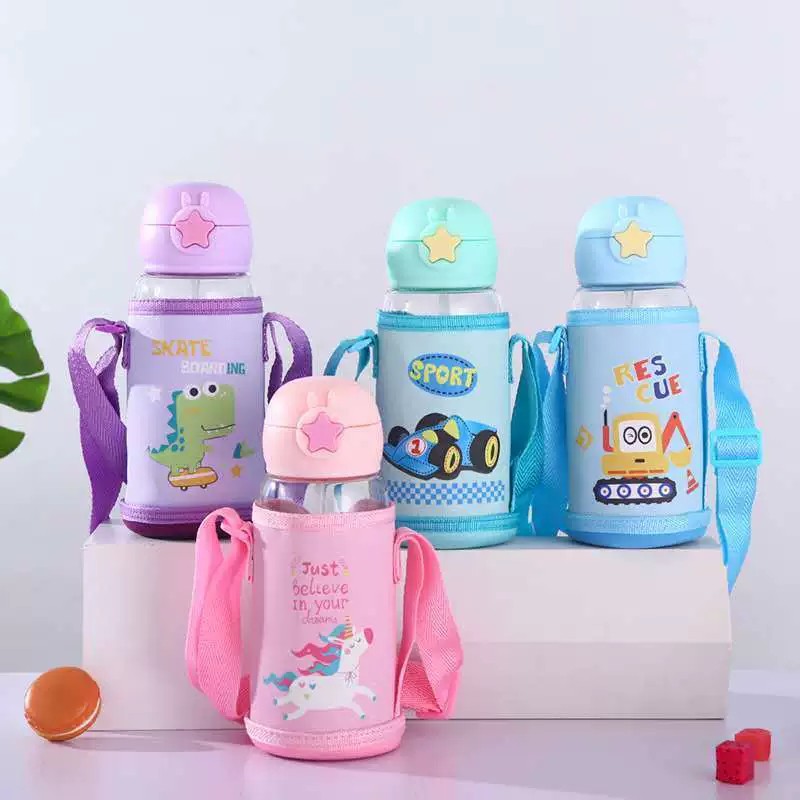 Ready Stock 700ML Kid Water Bootle, Kids water thumbler with bag, Cute ...