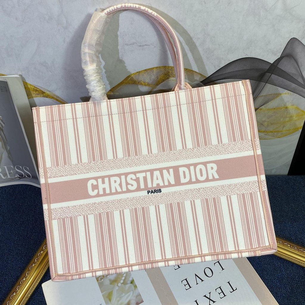 dior shopping bag