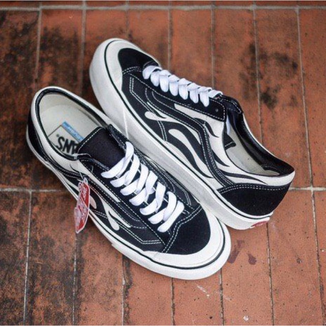 vans style 36 sf flame