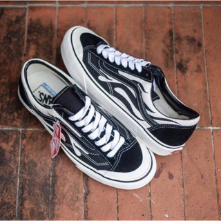 vans style 36 decon sf flame