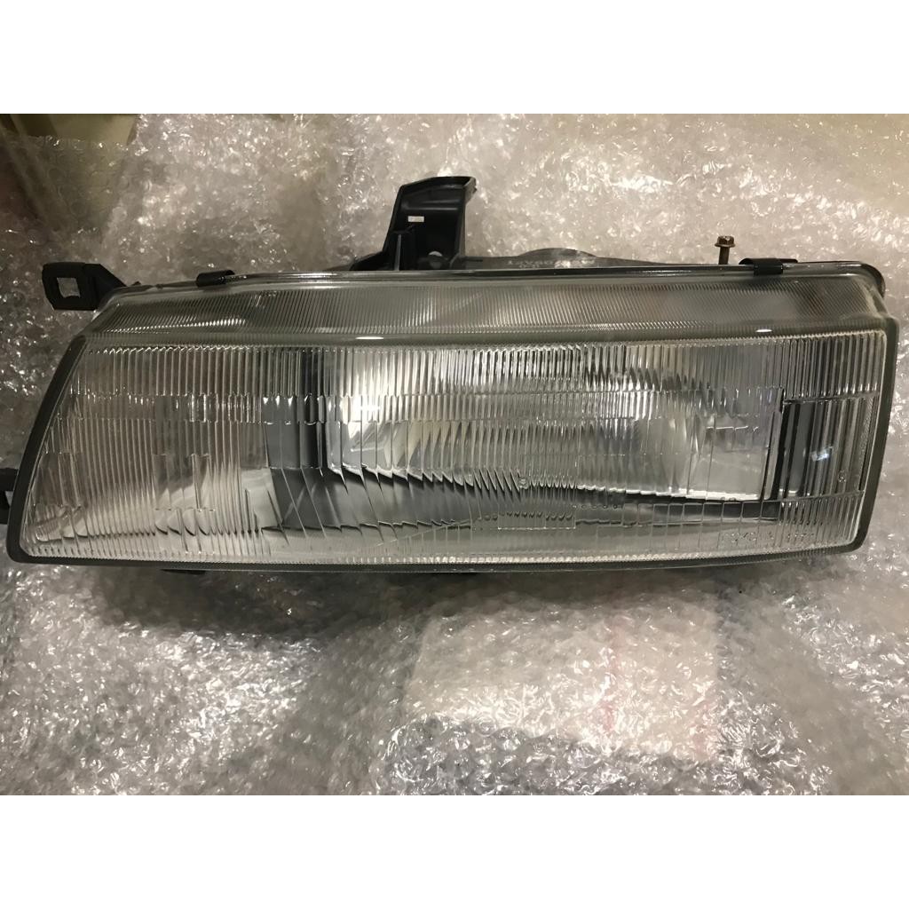 TOYOTA Corolla AE90 AE92 EE90 LIFTBACK HEAD LAMP 100% GENUINE BRAND NEW ...