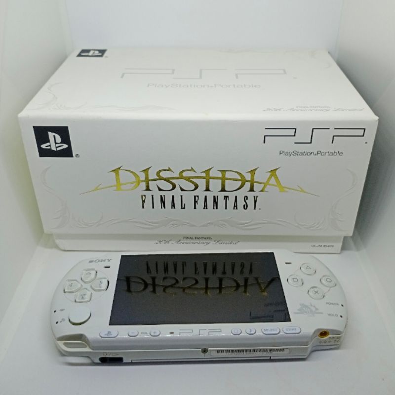 playstation-psp-3000-dissidia-final-fantasy-20th-anniversary-limited-special-edition-version